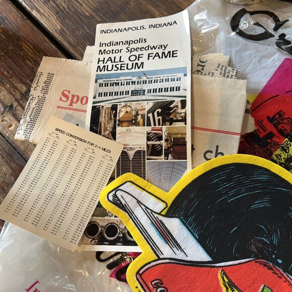 Vintage 80s Indy 500 Souvenir Lot Tickets Pennant Programs Coin Purses 3+ LBs - Picture 3 of 11